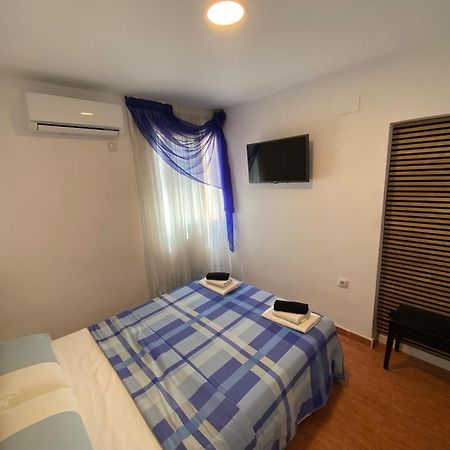 Habitaciones Con Bano Y Cocina Privada Валенсия Екстериор снимка