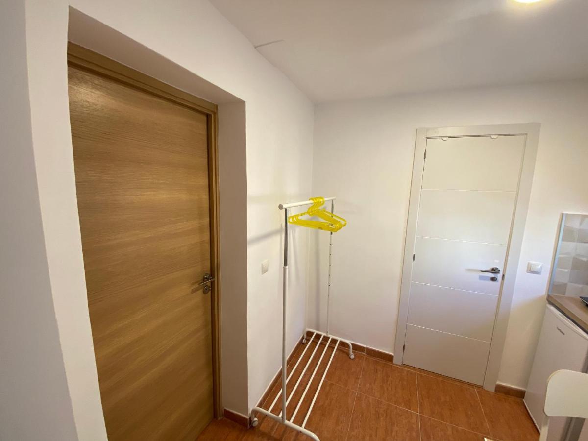 Habitaciones Con Bano Y Cocina Privada Валенсия Екстериор снимка