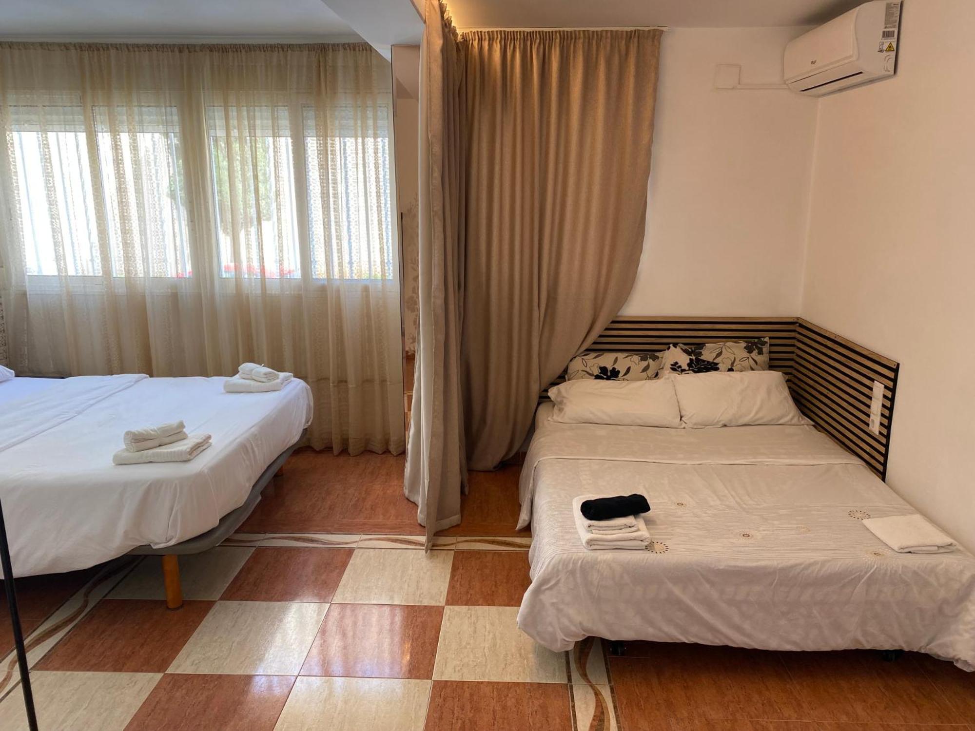 Habitaciones Con Bano Y Cocina Privada Валенсия Екстериор снимка